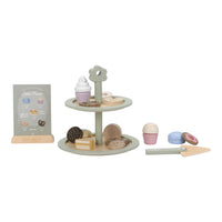 Etagère Met Gebak | Little Dutch