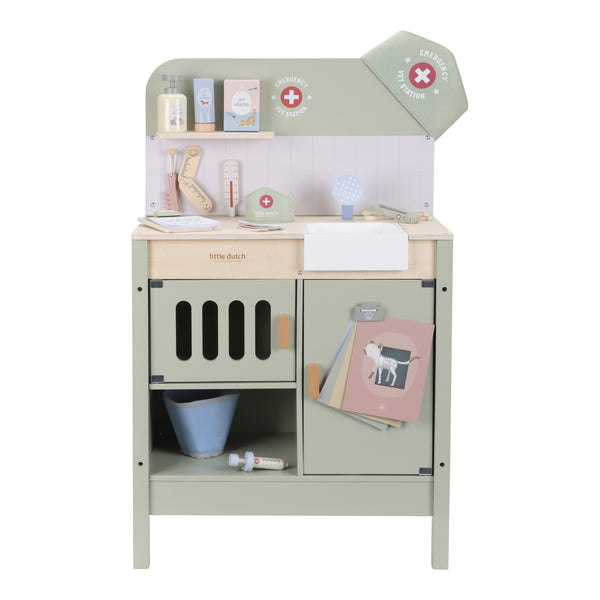 Houten Dierenarts praktijk | Little Dutch