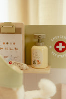 Houten Dierenarts praktijk | Little Dutch