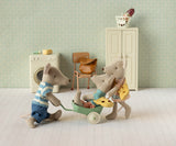 Tricycle Mouse Big Brother Brown | Maileg